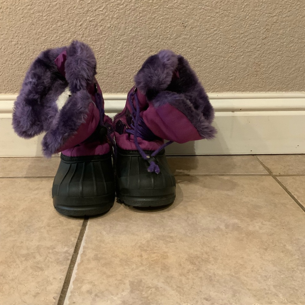 3M Thinsulate Purple and Black Kids Snow Boots kids size 3